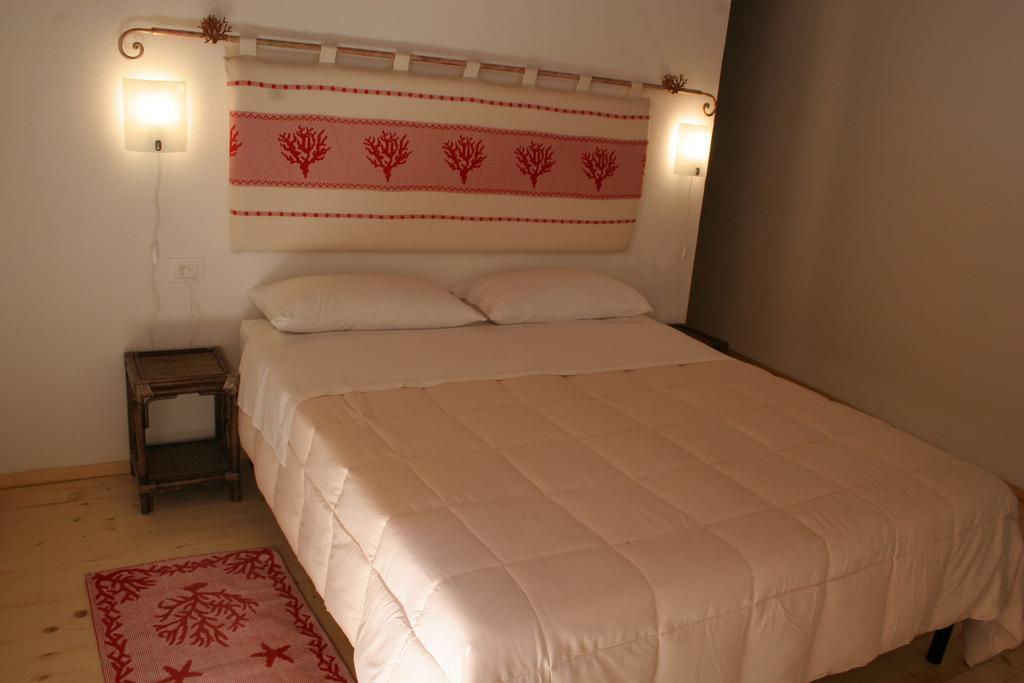칼리아리 Note Sulla Piazza B&B 외부 사진